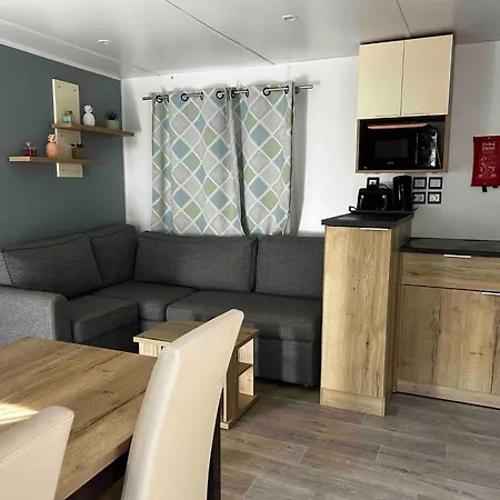 De La Terre Locan * サン・ブルヴァン・レ・パン